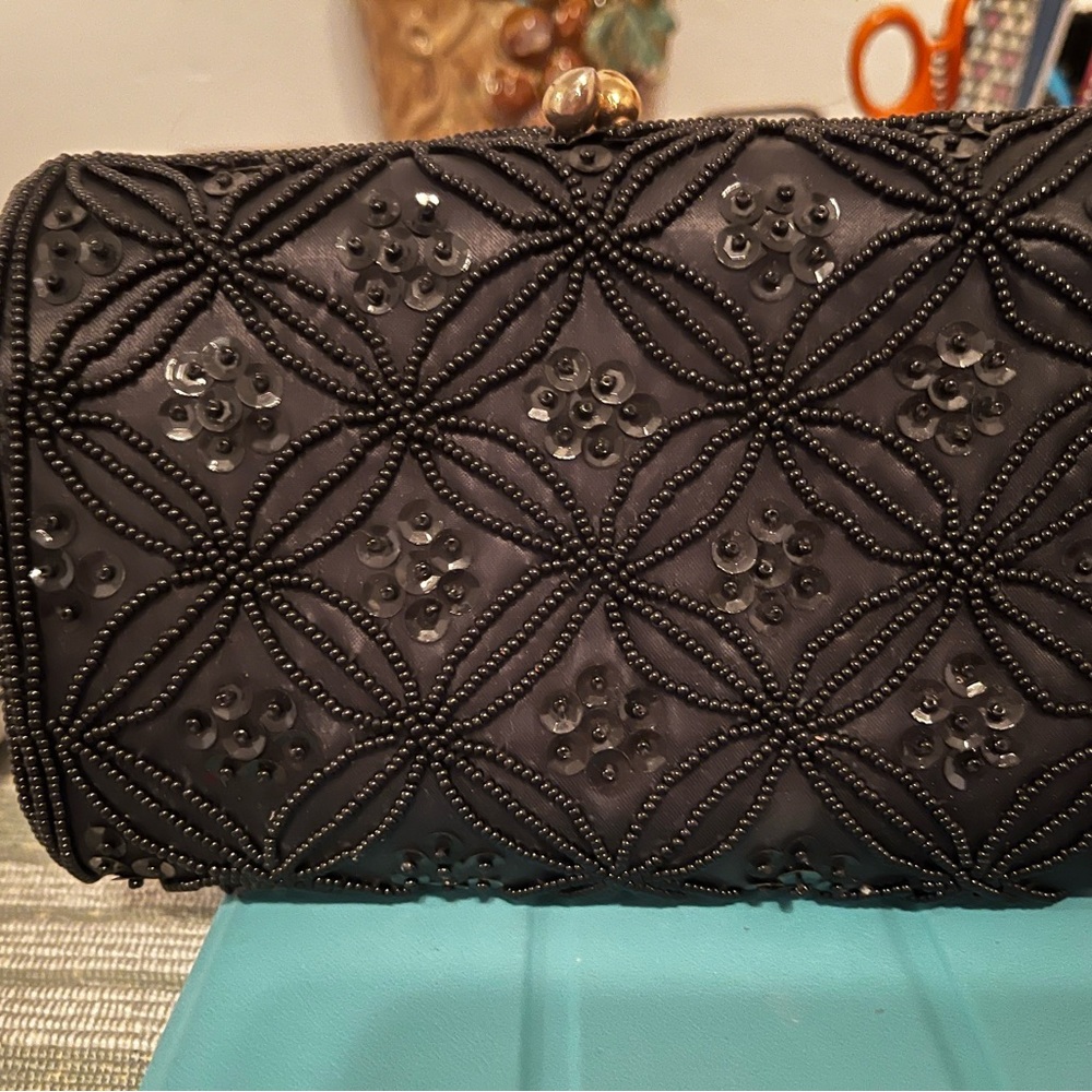 Vintage clutch in perfect condition